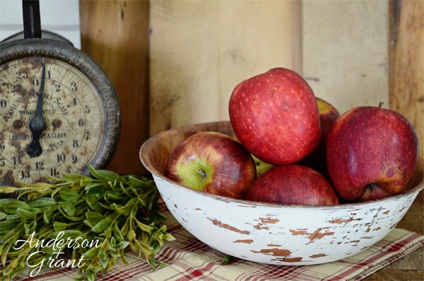 DIY Hand painted and distressed wood salad bowl from www.andersonandgrant.com