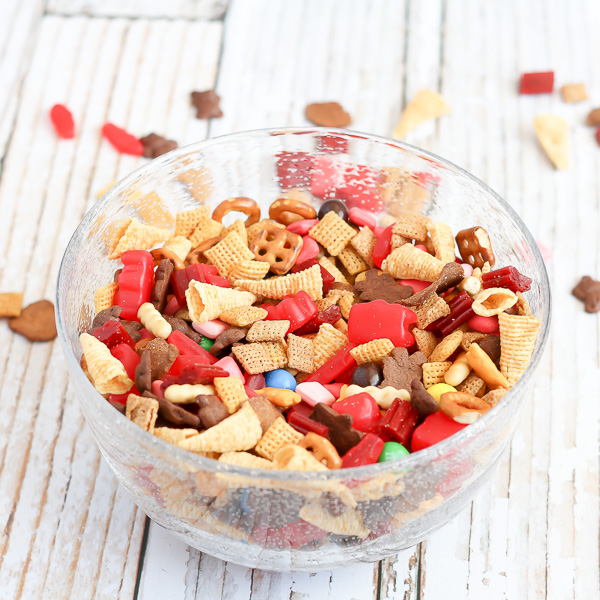 S'mores Trail Mix A Great Summer Snack Tanya Writes... Ich Folge