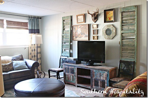 Do you have a boring wall behind you TV. I have rounded up 14 awesome ideas to help us all get inspiration on what do add behind the TV. So may get ideas!