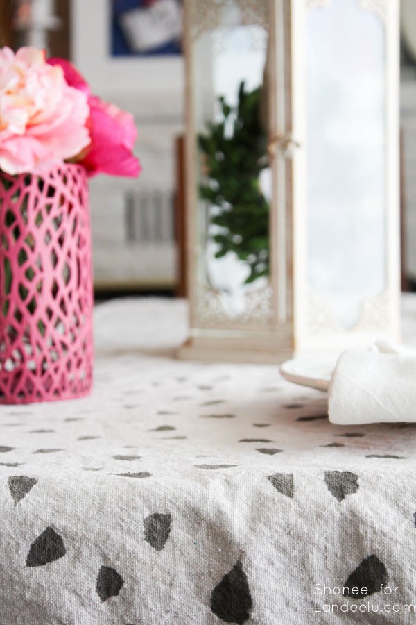 DIY Painted Table Runner- so easy!!