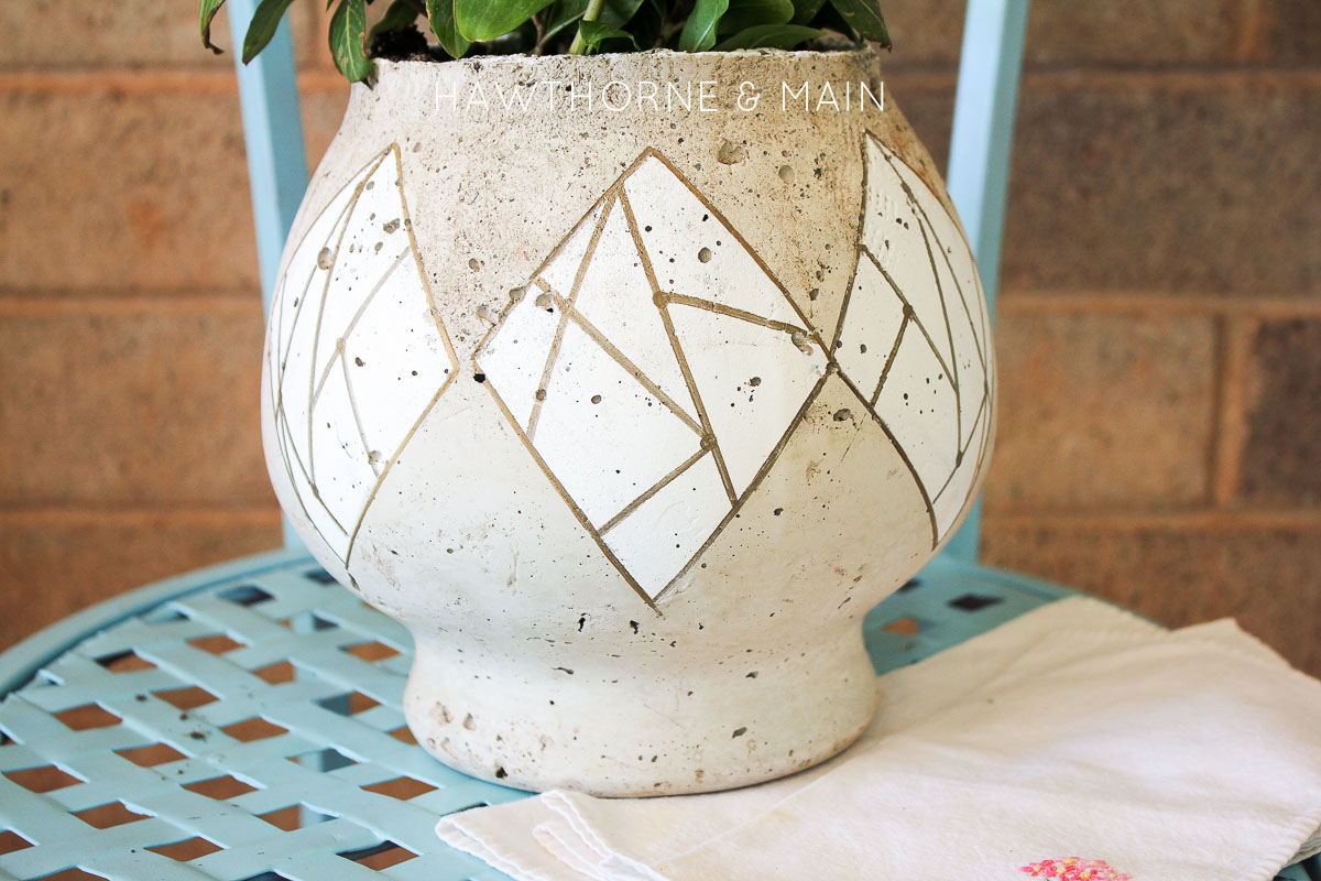 Cement has been pretty popular lately.  I decided to try my hand at making a cement flower pot.  It turned out pretty cool.  Come get all the details on how you came make one too! 