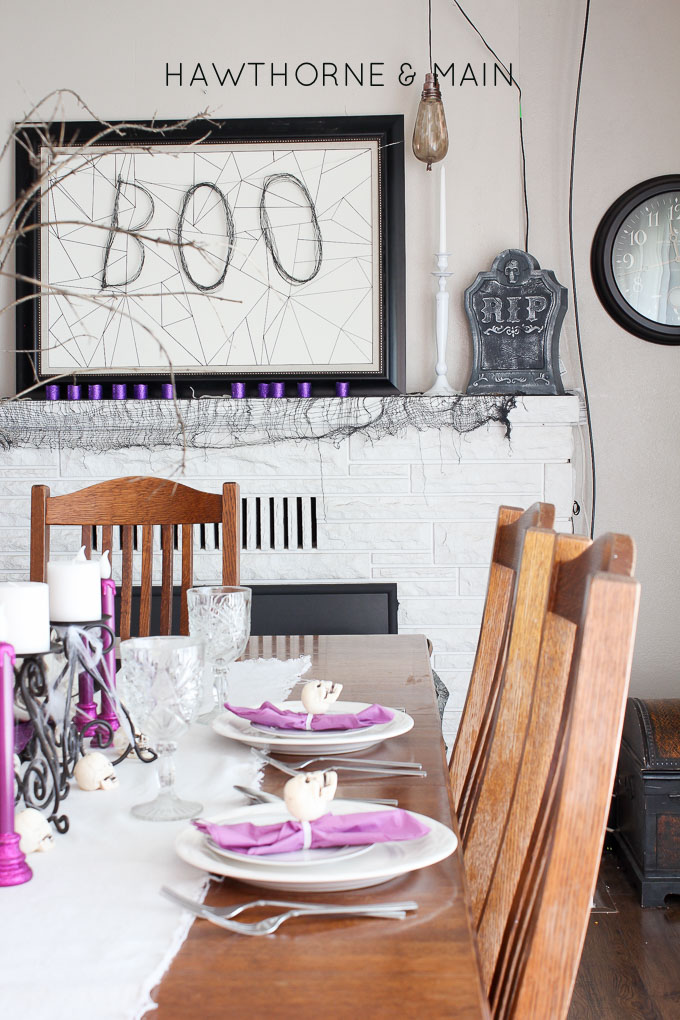 Come take a peek at my purple glam Halloween dinning room and mantel tour. I decided to go all out and use purple, black and white.  It turned to so fun! 