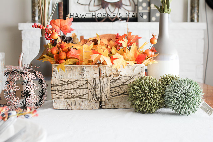 Welcome to my Fall Home Tour at Hawthorne and Main. I hope that you can find some inspiration as you take a peek at my home this lovely fall season!  Let me know what you think!