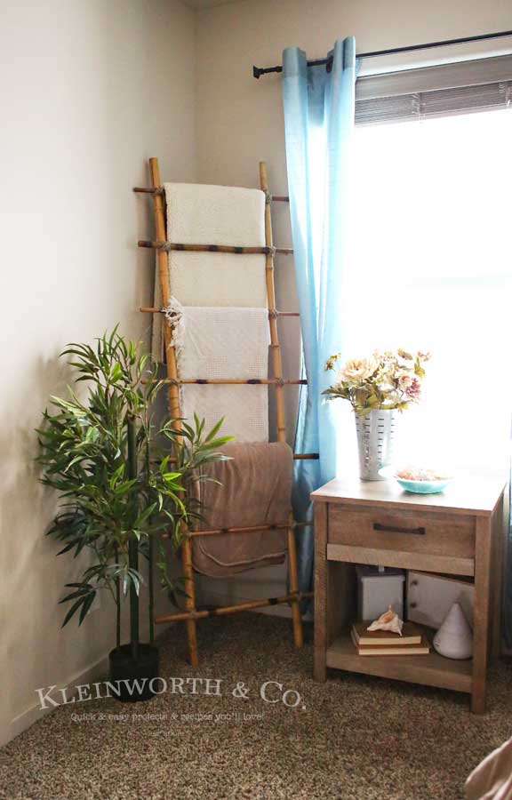 Blanket-Ladder-DIY