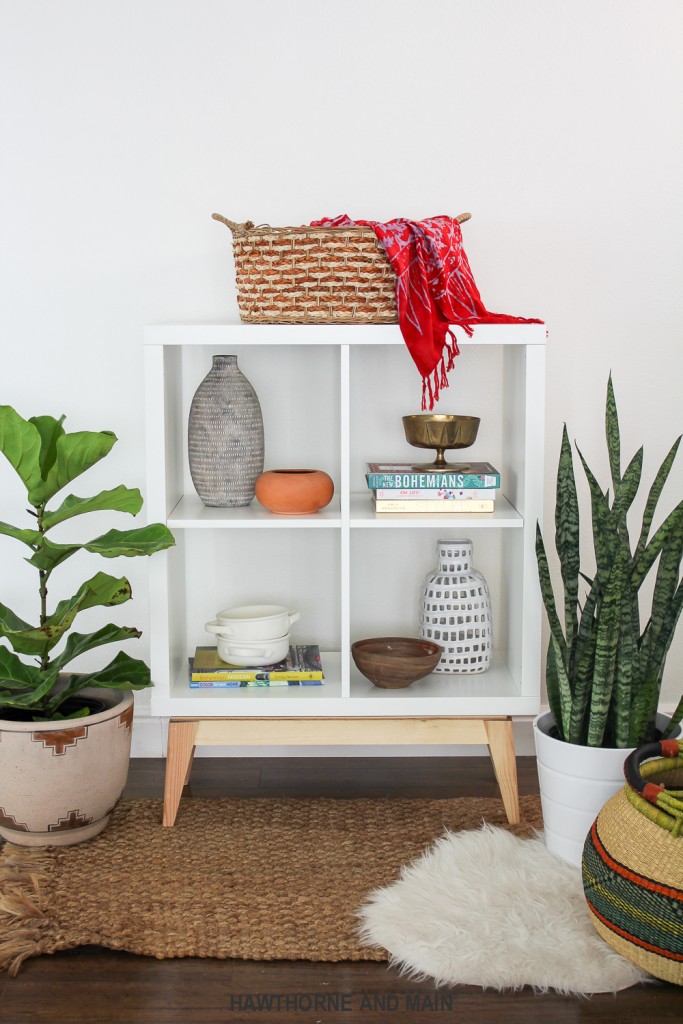 I love this IKEA hack! It has a really fun mid-century modern feel. The whole base is DIYed! awesome!