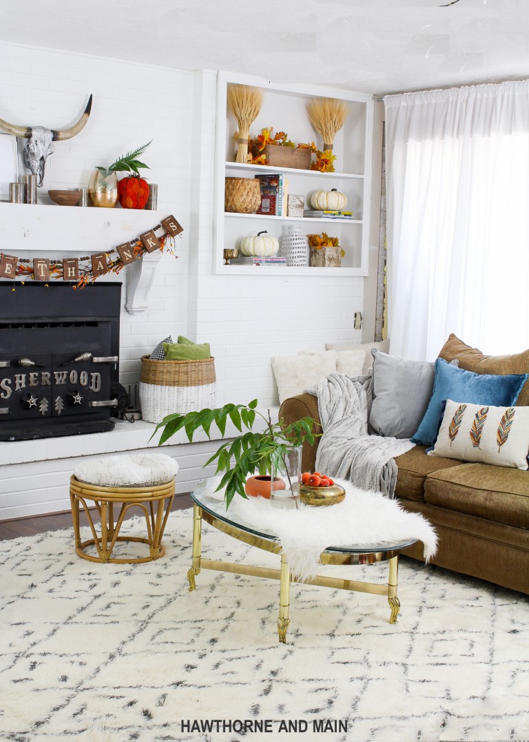 Fall Living Room Refresh – HAWTHORNE AND MAIN