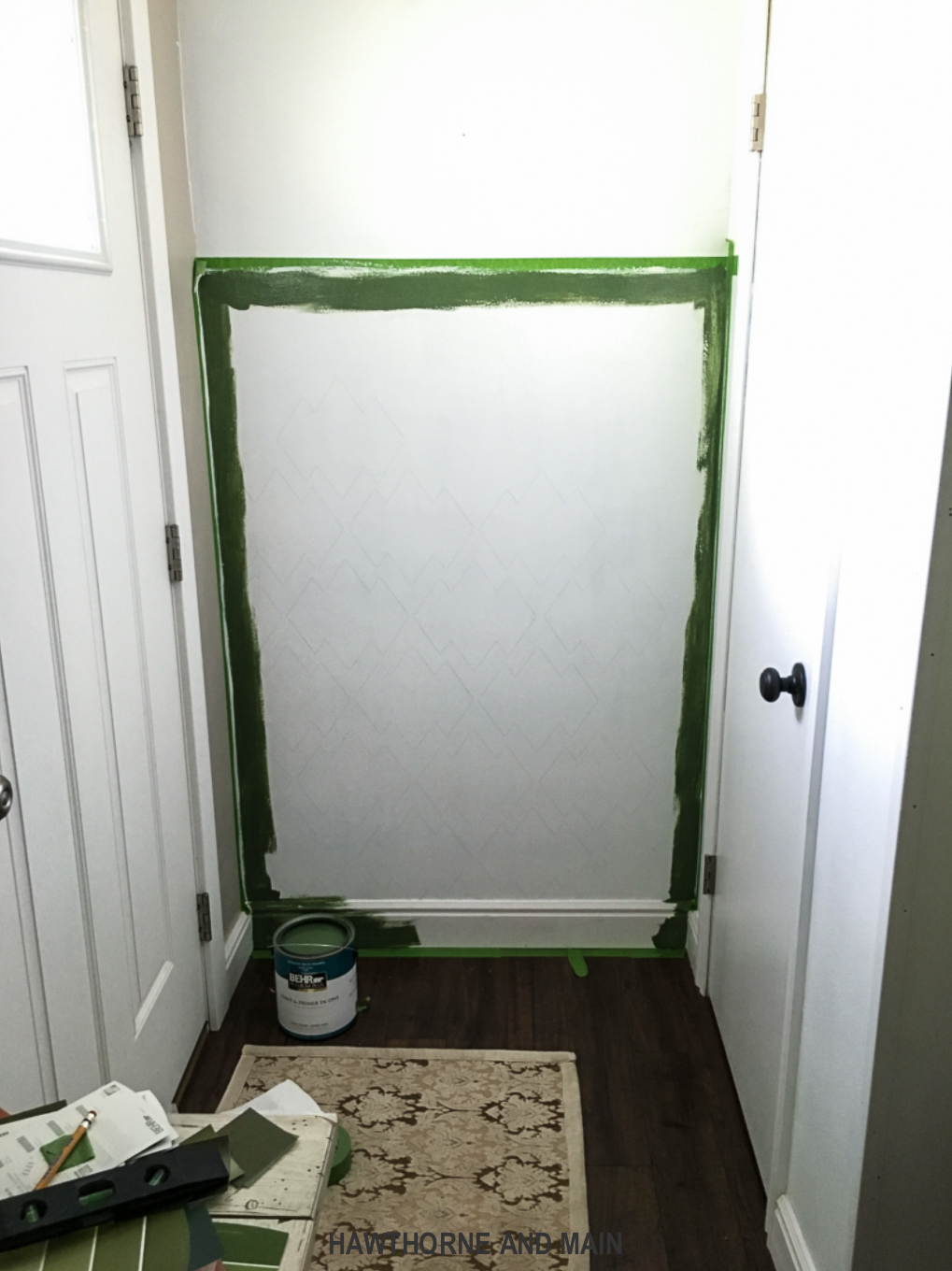 cutting-in-green-paint