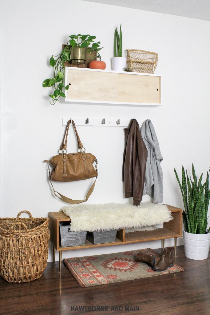 Learn how to make an inviting entryway with this simple diy coat rack
