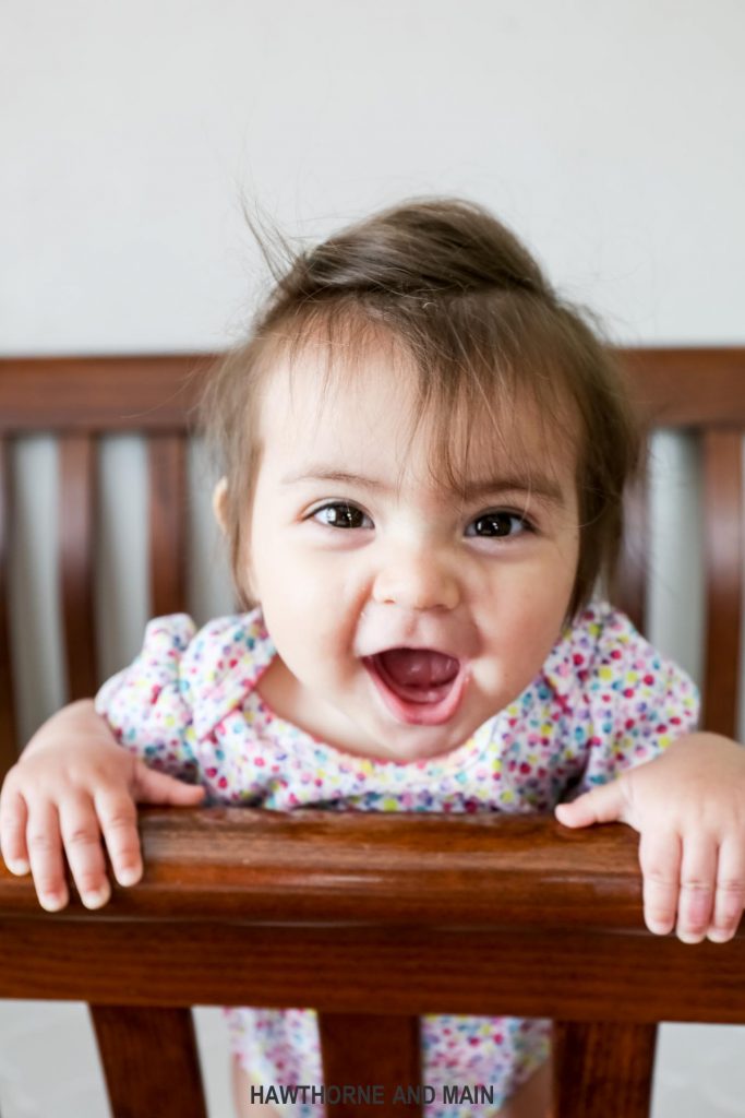 Teething is no fun...here are some of the best tips to help baby...and yourself to go through the transition of teething. 